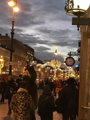 New Year's St. Petersburg 2022. Fair at Manezhnaya Square, Christmas tree  at Palace Square. - YouTube