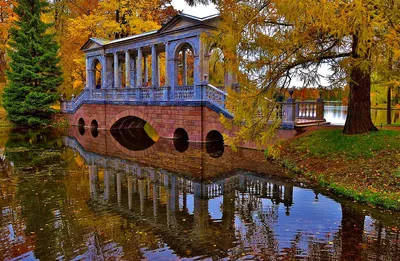 Шедевры Северной столицы (Санкт-Петербург - Петергоф - Царское село -  Кронштадт, экономичный автобусный тур, 2 дня) - Туры в Санкт-Петербург