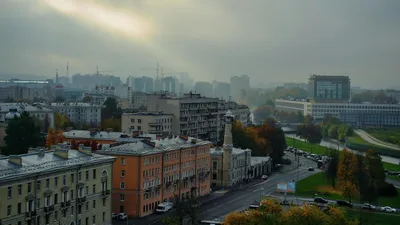 Адмиралитейство и Зимний дворец на ноче в мае, Санкт-Петербург Редакционное  Фото - изображение насчитывающей «нева», освещение: 117504731