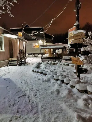 Волга зимой в районе города Саратова, мост между городами Саратов и Энгельс  Stock-foto | Adobe Stock