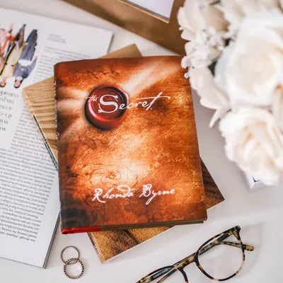 The Secret | Original Bestselling Book by Rhonda Byrne