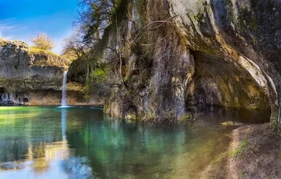 Какие легенды о водопадах и горных реках Крыма рассказывают туристам