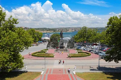 Центр Севастополя - памятники истории, архитектура города