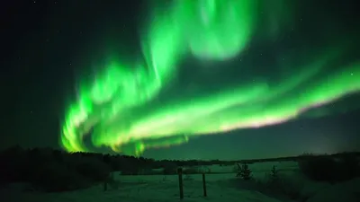 Северное сияние – окно в космос