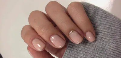 Shellac Manicures vs Gel: Why They're Better for Your Nails