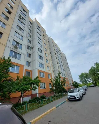 В Воронеже в микрорайоне Шилово попало на видео избиение подростка двумя  взрослыми - KP.RU