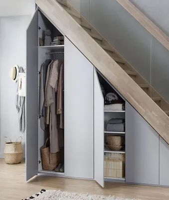 Шкаф под лестницей 200 фото | Closet under stairs, House stairs,  Understairs storage