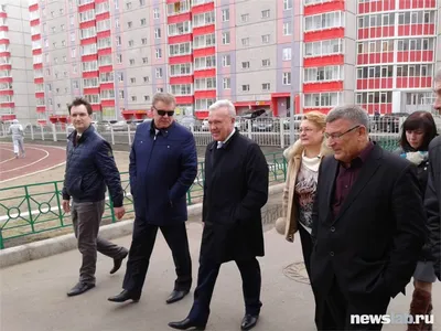 Проблемная школа в красноярском Покровском приняла первых учеников /  Новости общества Красноярска и Красноярского края / Newslab.Ru