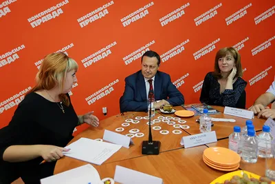 Доценты КГПУ им . В.П. Астафьева провели семинар для учителей школы № 153  по использованию интерактивной доски :: КГПУ им. В.П. Астафьева