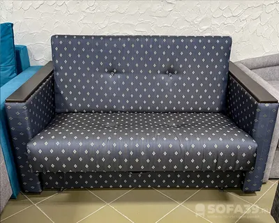 Синий диван в интерьере гостиной 90 фото