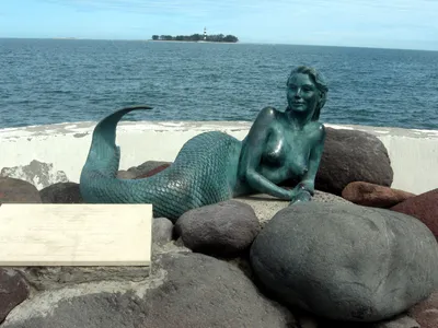 Sirena of Guam - Mermaids of Earth