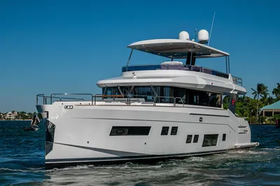 Sirena Yachts USA | Go Further, Go Faster