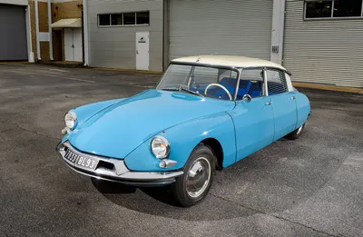 The Citroën DS 19: Why It's the Ultimate Classic Car - WSJ