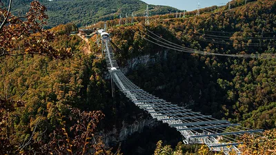 Russia's longest pedestrian bridge in Sochi - Amusement Logic