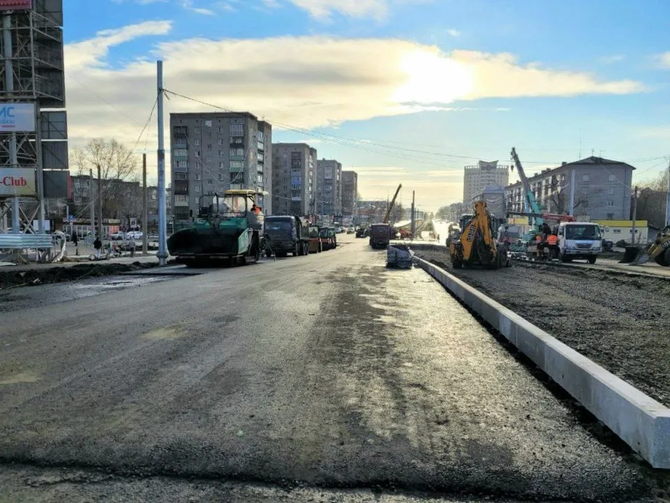В Барнауле металлический каркас путепровода на проспекте Ленина полностью смонтирован БАРНАУЛ :: Официальный сайт города В Барнауле металлический каркас путепровода на проспекте Ленина полностью смонтирован БАРНАУЛ :: Официальный сайт города