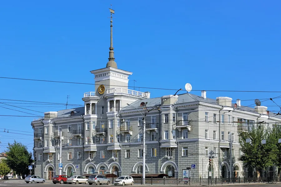 Свалился в пропасть. Как банкротили крупнейшего мостостроителя России и почему это ударило по Барнаулу Свалился в пропасть. Как банкротили крупнейшего мостостроителя России и почему это ударило по Барнаулу