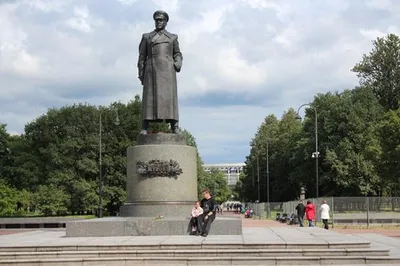 Необычные памятники в Санкт-Петербурге. Часть 1