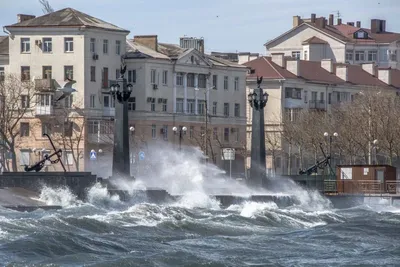 В Новороссийске над морем появились сразу три смерча - Кубанские новости