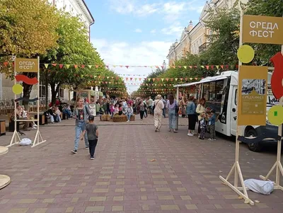 Улицы Смоленска украшают в преддверии Дня города | ОБЩЕСТВО | АиФ Смоленск