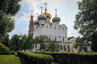 Смоленский собор Новодевичьего монастыря в Москве