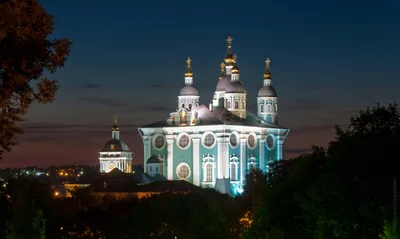 Кафедральный собор Успения Пресвятой Богородицы в Смоленске.