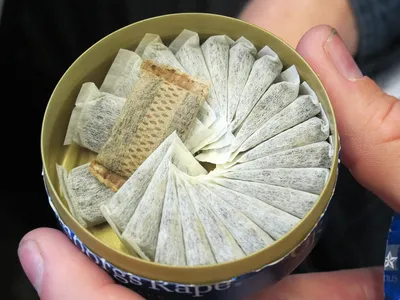 Snus and Tobacco Alternatives May Be Why Sweden Has Almost Quit Smoking -  Bloomberg