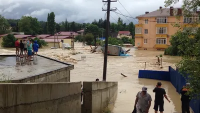 В Сочи ввели режим чрезвычайной ситуации из-за потопа