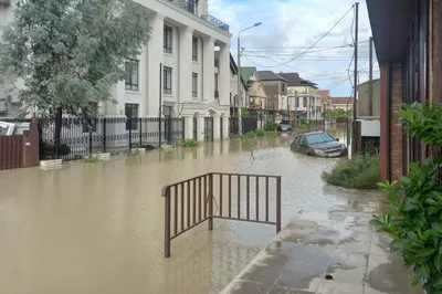 Фото и видео последствий ливня и потопа в Сочи 23 июля 2022 года - 24 июля  2022 - v1.ru