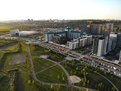 В жилом районе Екатеринбурга Солнечном открылся новый детский сад,  стартовало строительство «Губернаторского лицея», инновационного детского  сада с бассейном и начались работы по расширению улицы Лучистой - 24  сентября 2021 - e1.ru