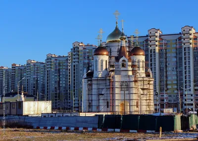 На западе Москвы. Солнцево - В Москве ливень! У метро «Говорово» откачивают  воду из огромной лужи ⚡️ Фото из тг-канала «Московские новости» #ЗАО # Солнцево | Facebook