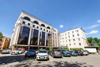 MAMADO - Галерея современного искусства в здании управы Коминтерновского  района на Московском проспекте, Воронеж