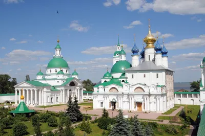 Спасо-Преображенский Монастырь. Описание, фото и видео, оценки и отзывы  туристов. Достопримечательности Ярославля, Россия.