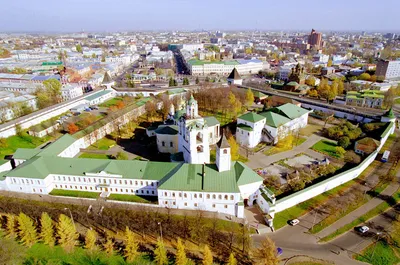 Спасо-Преображенский монастырь. Звонница с церковью Печерской иконы Божией  Матери :: Геокэшинг ::