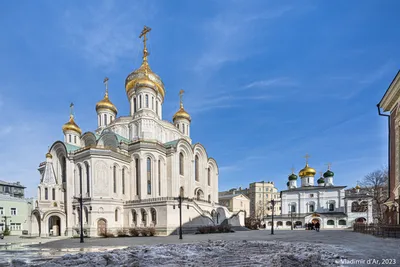 Возрожденная святыня - Сретенский монастырь (с посещением \"Туринской  плащаницы\" и прогулкой по Сретенке, пешеходная) - Экскурсии по Москве: цены  и расписание