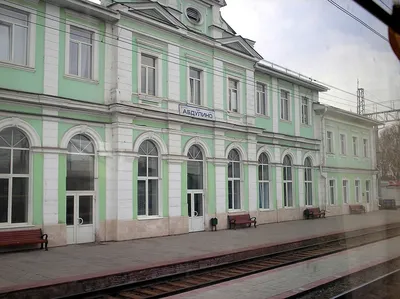 TEM9-0049 | станция Оренбург | Зауралец | Flickr