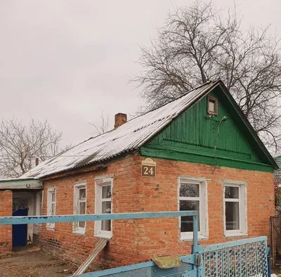 Продам дом на улице Первомайской 13 в станице Архангельской в районе  Тихорецком Архангельское сельское поселение 31.0 м² на участке 17.0 сот  этажей 1 900000 руб база Олан ру объявление 66230045