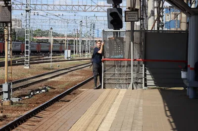 Станция Мытищи. Маршрутные светофоры Ч4М, Ч2М (вид с платформы № 1) —  Railwayz.info
