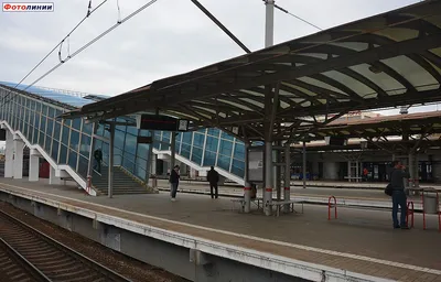 Станция Мытищи. Третья платформа, навес и лестница к переходному мосту —  Railwayz.info