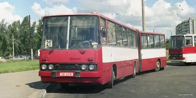 Старый желтый автобус в стиле винтажа на желтом фоне Городской транспорт  Легкая старинная антикварная текстура Антиквариат Стоковое Изображение -  изображение насчитывающей классицистическо, шероховатый: 160005969