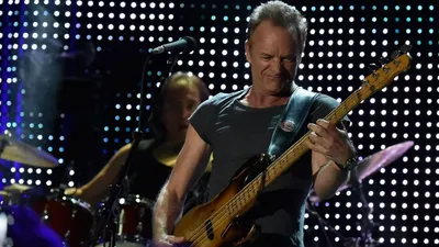 Sting sells all of his songs to Universal - BBC News