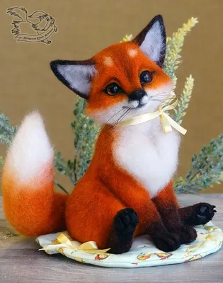 Лиса, сухое валяние. Игрушка ручной работы. | Needle felted fox, Felt fox,  Needle felted animals