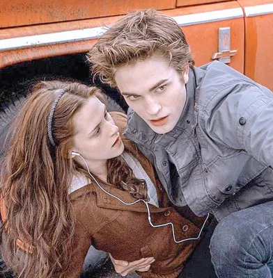 Постер плакат для интерьера \"Фильм: Сумерки. Сага. Затмение. The Twilight  Saga: Eclipse. Вампиры Бэлла и Эдвард\"/ Декор дома, офиса, комнаты A3 (297  x 420 мм) - купить с доставкой по выгодным ценам