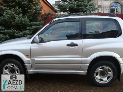 Фото Suzuki Grand Vitara 3 двери (Сузуки Гранд Витара 3 двери) - фотографии  экстерьера и интерьера от официального дилера Риа Авто, Тольятти
