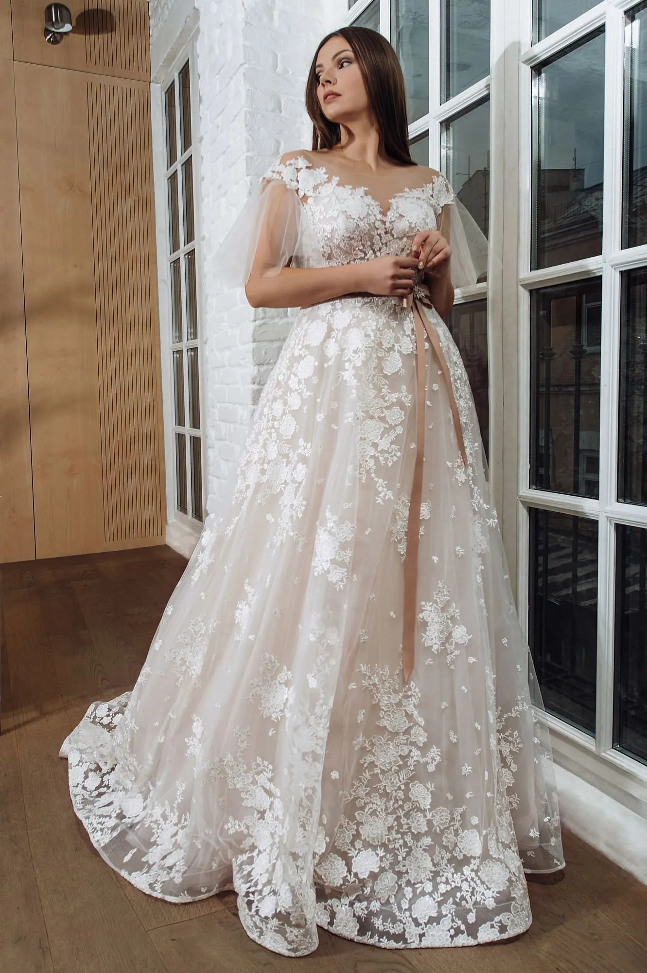 Фото 5 из 108 из альбома Brilliant 2017 New Collection, Gabbiano, свадебный салон, Барнаул | Платье на свадьбу, Сказочные свадебные платья, Свадебные платья Фото 5 из 108 из альбома Brilliant 2017 New Collection, Gabbiano, свадебный салон, Барнаул | Платье на свадьбу, Сказочные свадебные платья, Свадебные платья
