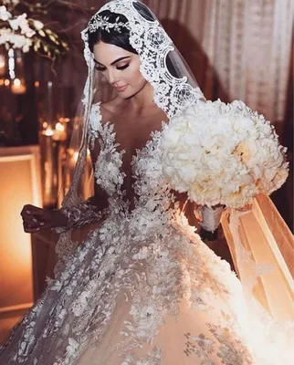 Стиль Кавказа-как образ жизни on Instagram: “Для заказа обращаться к  @khamkhoevi_bride 🥀🥀🥀 . #CaucasianStyl… | Traditional outfits, Wedding  dresses lace, Fashion