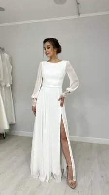 Свадебные платья Липецк, салон on Instagram: \"Что делает брендовое платье  неповторимым ? 👉🏼 люксовые ткани 👉🏼 шикарная посадка 👉🏼 дизайнерская  идея 👉🏼 трендовое решение 👉🏼 высококачественное исполнение Model: Ari ⠀  СВАДЕБНЫЙ