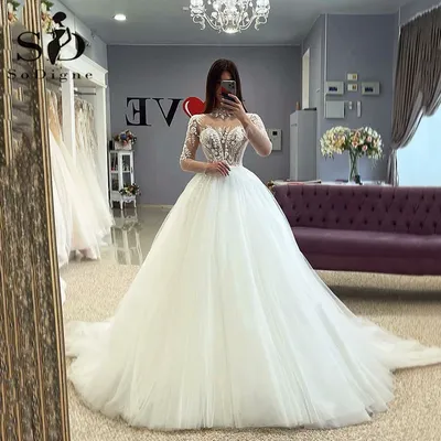 Свадебное платье с бежевым корсетом Gabbiano Aimee | Купить свадебное платье  в салоне Валенсия (Москва)