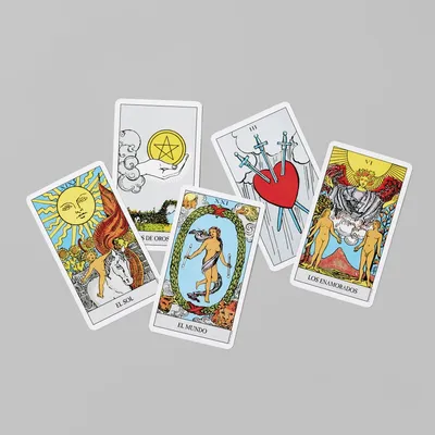 An ultimate guide to tarot card reading – HERO