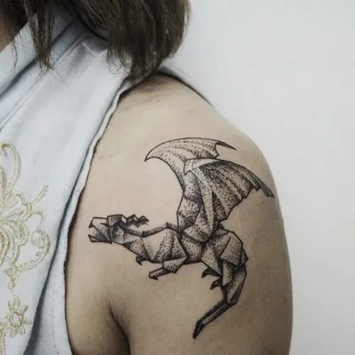 100 лучших идей: Тату дракон - значение и примеры на фото | Dragon tattoo  designs, Dragon sleeve tattoos, Dragon tattoo for women