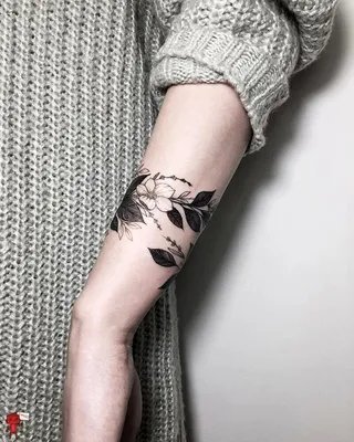 Тату салон в Москве. Художественное тату и пирсинг | Maze Tattoo